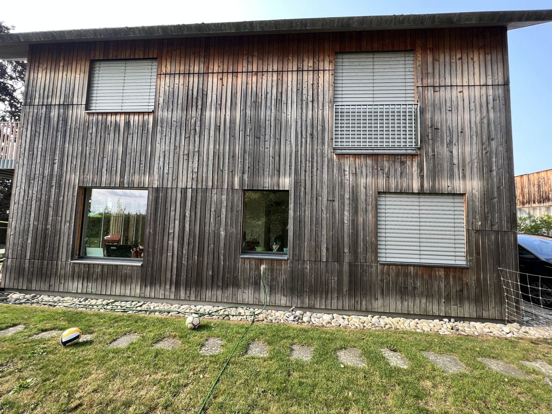 Avant — Façade bois, rénovation et lasure